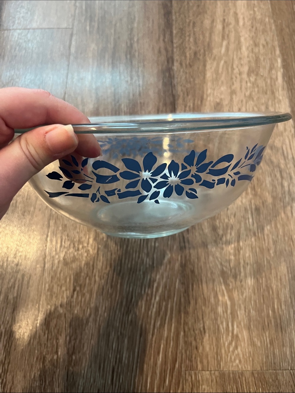 Vintage Pyrex Blue Ribbon 325 glass mixing bowl